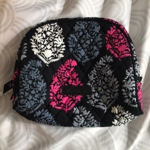 Vera Bradley makeup bag